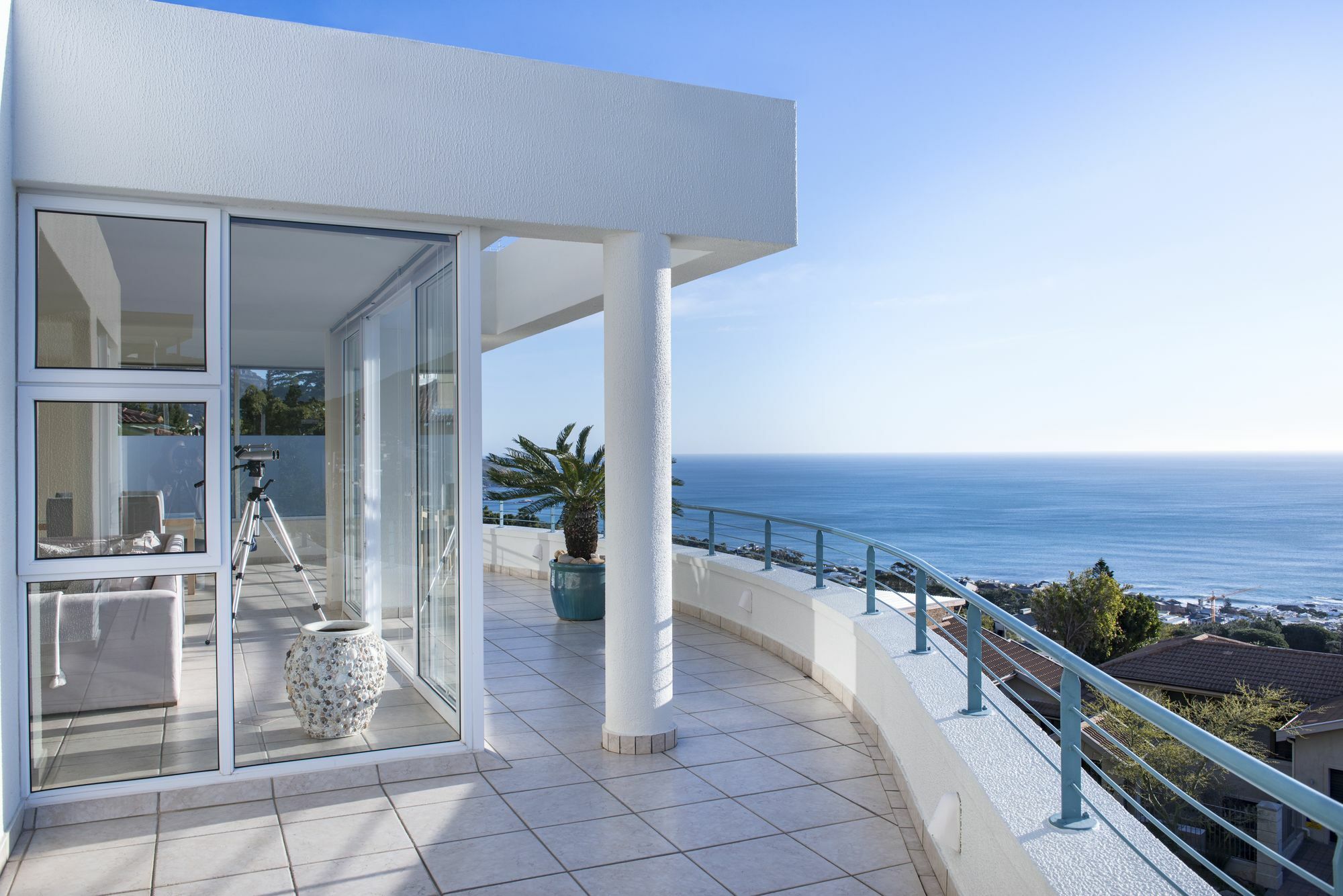 Bay Reflections Camps Bay Luxury Serviced Apartments Ciudad del Cabo Exterior foto
